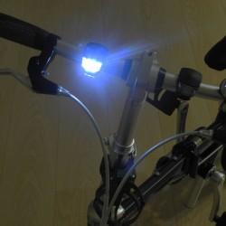 HF008-2 Mini LED Su Geçirmez Silikon Gövdeli Bisiklet Farı